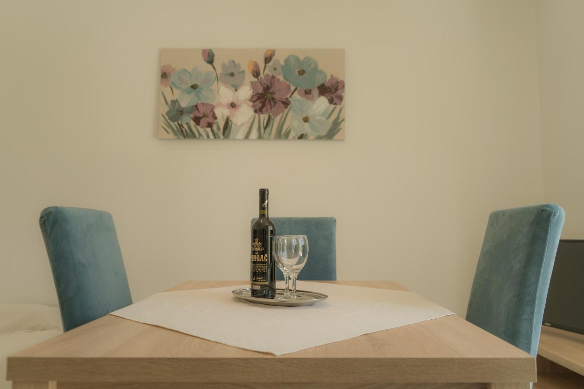 Apartment Gloria Kastela Ngoại thất bức ảnh